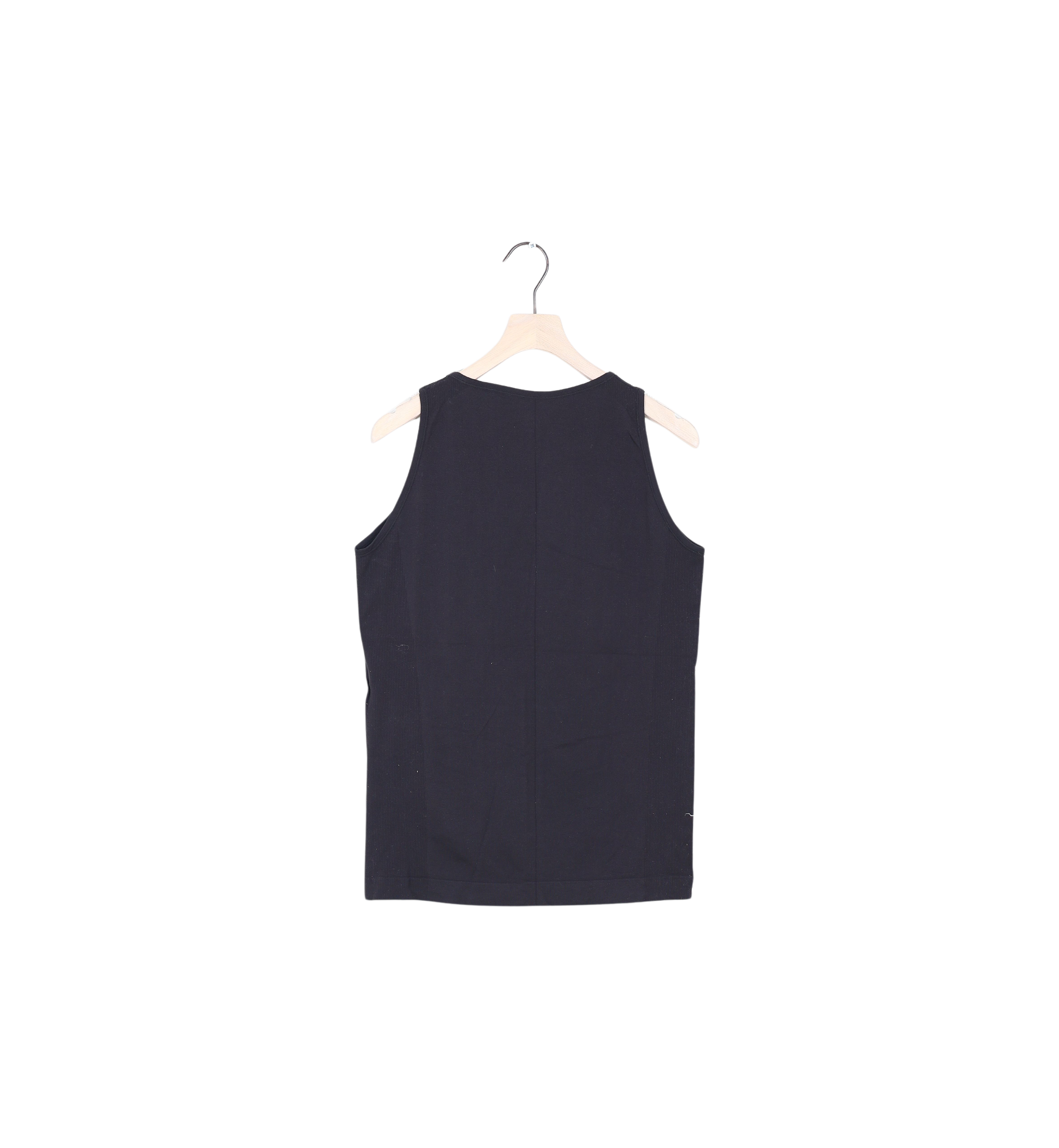 Packshot / Black / ReLoved